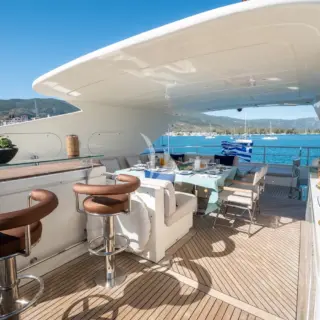bar fly deck