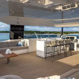Flybridge