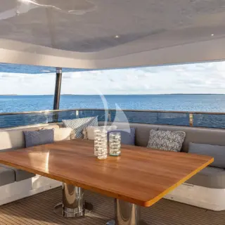 Flybridge