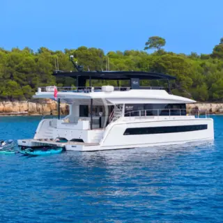 SILENT GRACE at anchor