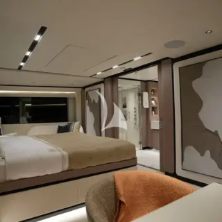 M/Y GEULUNEL Master Cabin