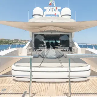 Stern Seating