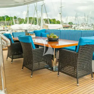 INDIANA - Main deck aft