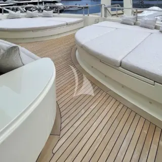 ELENI 60m - Foredeck Seating