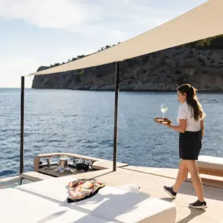 Main deck aft