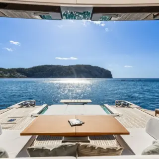 Main deck aft