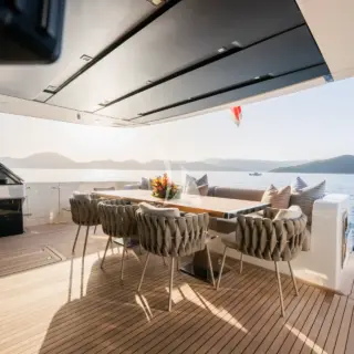 DANLOU - Main Deck Aft 