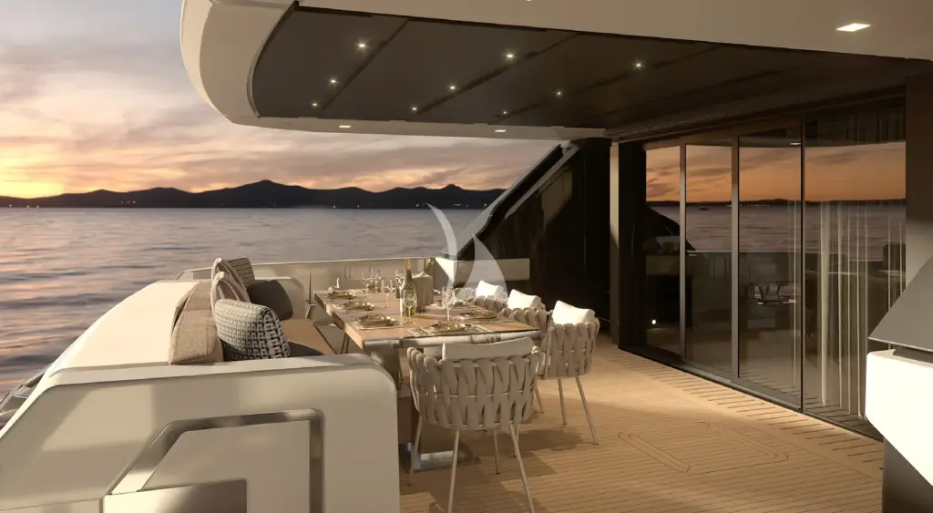 DANLOU - Main Deck Aft Dining 