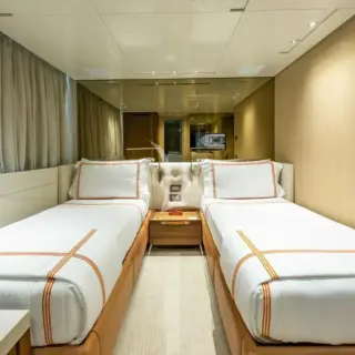 Twin cabin