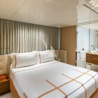 WOMBAT - Double cabin