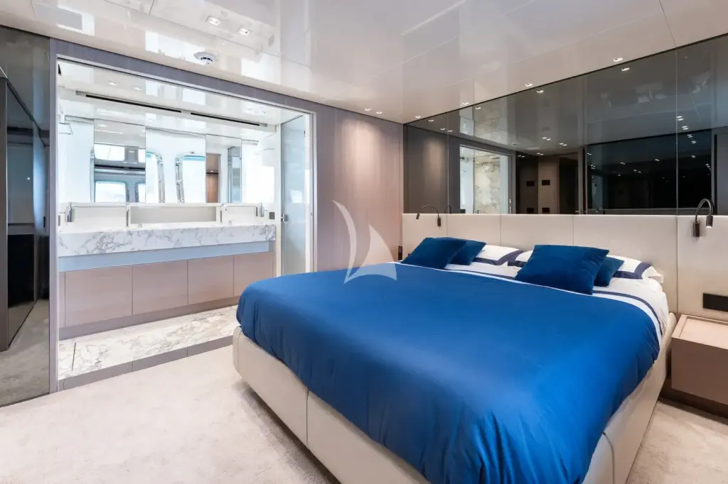 ESTIA - Master stateroom