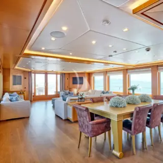 Main Deck - Formal Dining