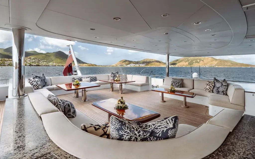 LADY BETH - Main Deck Aft Seating