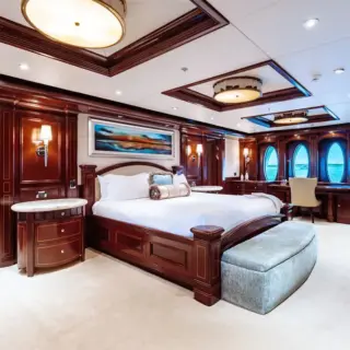 Main Deck Master Suite