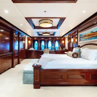 Main Deck Master Suite