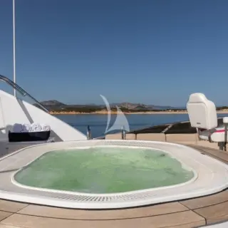 Sun deck jacuzzi
