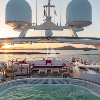 Sun deck
