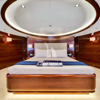 SEASCAPE V - Master Stateroom