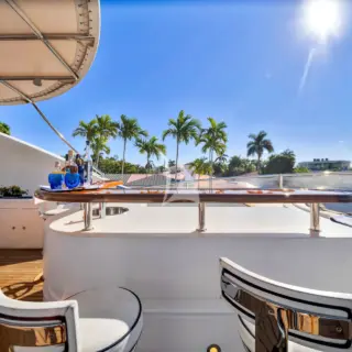 SEASCAPE V - Sky Lounge Bar