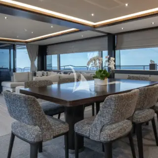 NIGORA - Interior Dining