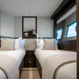 NIGORA - Twin Stateroom