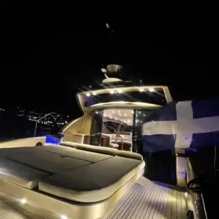 Aft Sunbed & Cockpit