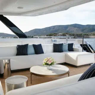 PERLA BIANCA - Main Aft