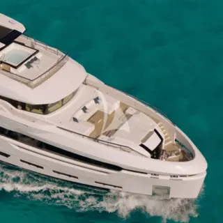 PERLA BIANCA - Running