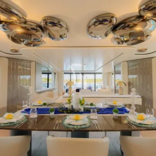 PERLA BIANCA - Interior Dining