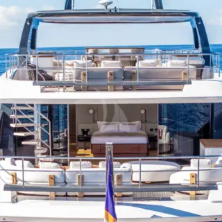 CADA DIA - Owner & Sun Decks