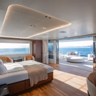 CADA DIA - Maston on Bridge