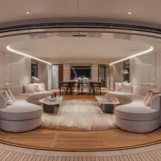 CADA DIA - Main Salon