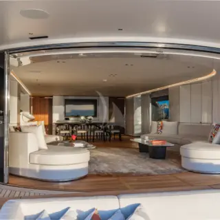 CADA DIA - Main Salon