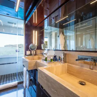 Master Cabin En suite 