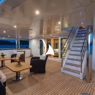 Main aft deck
