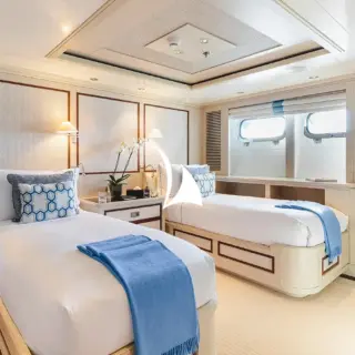 Convertible cabin