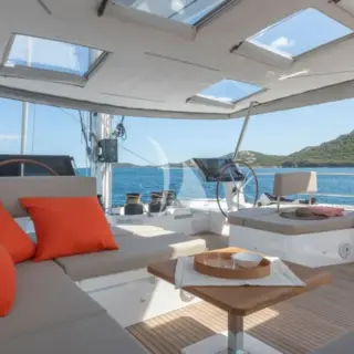 BLUESATION Sistership: Cockpit