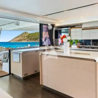 BLUESATION: Main Saloon Open Kitchen