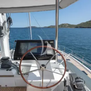 BLUESATION Sistership: Cockpit