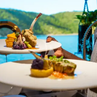 CANOE CANOE - Service