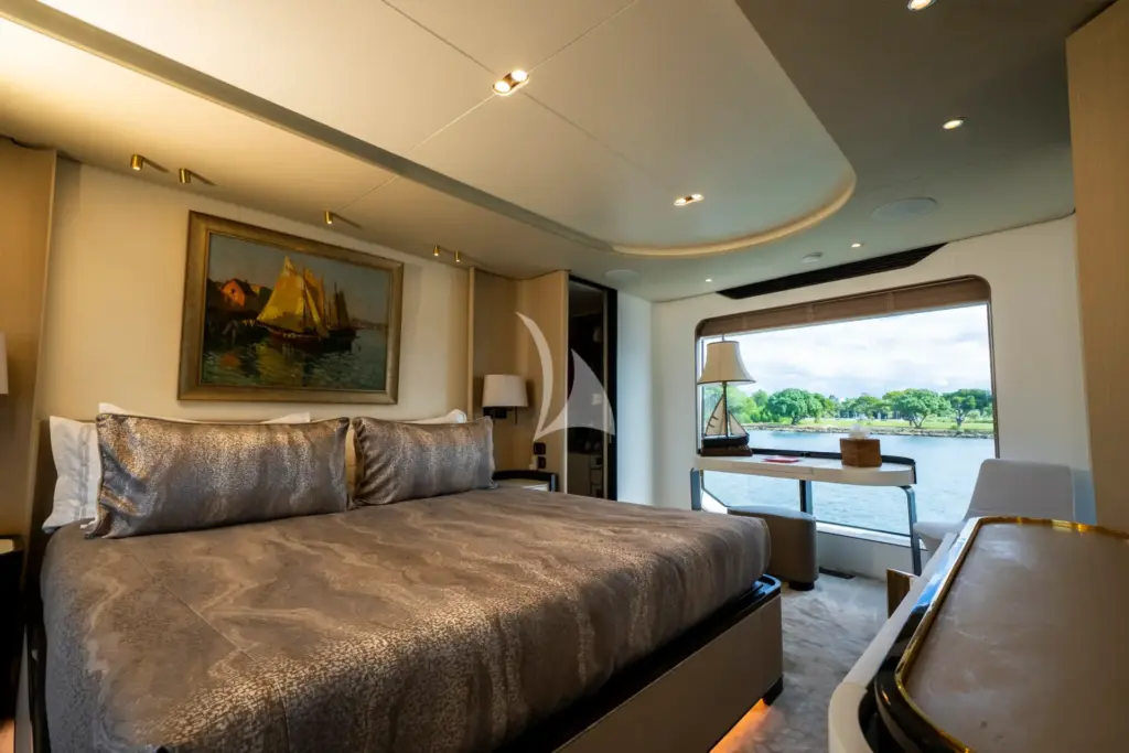 ALEGRIA - Primary Stateroom