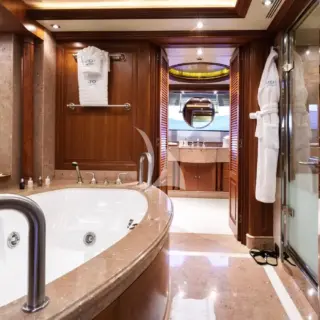 Master cabin bathroom