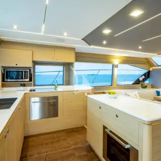 MARY'S GRACE - Galley