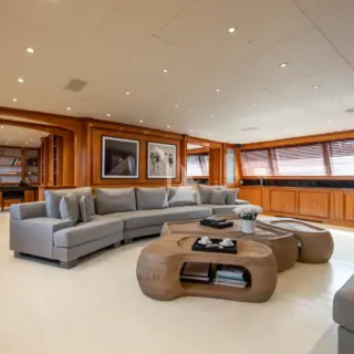 PERSEUS - Main salon 