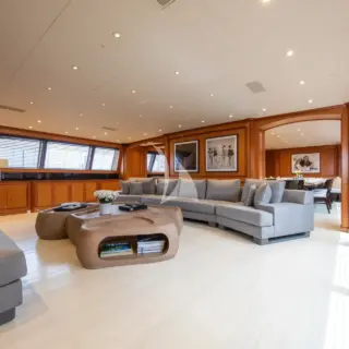 PERSEUS - Main salon 