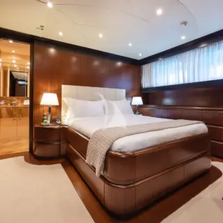 HOLIDAY - Double cabin