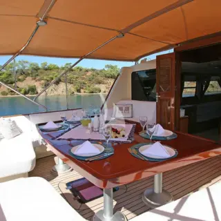 TANGO CHARLIE - Aft Dining and Seating Area