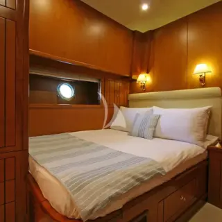 TANGO CHARLIE - Starboard Double Cabin