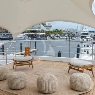 AVALON - Sundeck aft