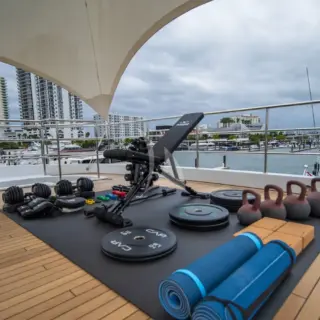 AVALON - Sundeck aft